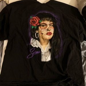 Size 3X Selena Dia de Los muertos graphic Tee